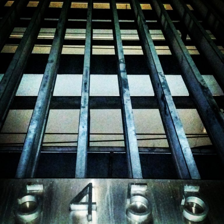 5455 Wilshire Blvd. Photo by Socialbilitty 768x768