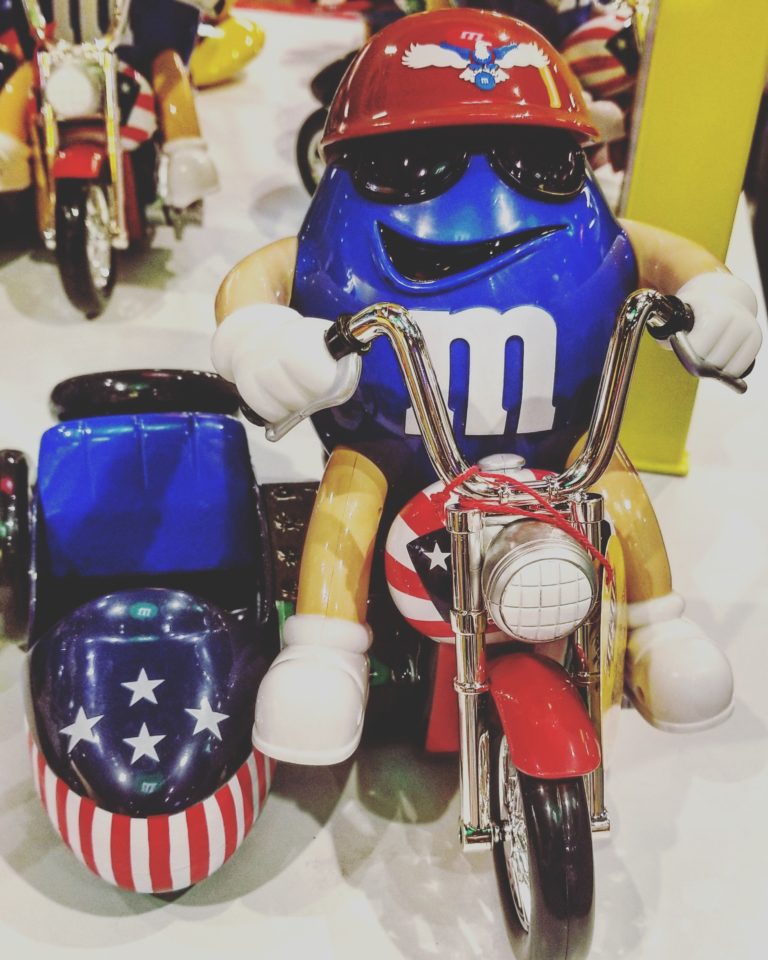 Blue MM Motorcycle Candy Dispenser MMs World– Las Vegas Photo by Socialbilitty 768x960