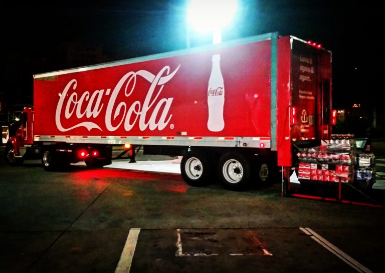 Coca Cola Semi Photo by Socialbilitty 768x545