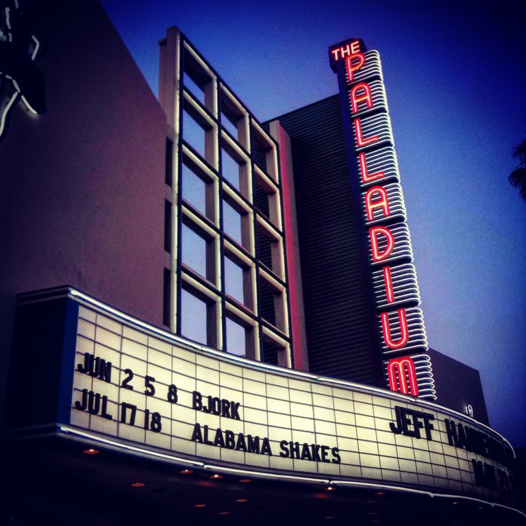 Hollywood Palladium at Dusk Photo by Socialbilitty 768x768