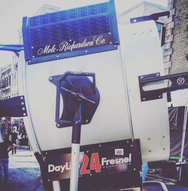 Mole Richardson Light Day Lite Fresnel 24K at Cine Gear Expo 2016 Paramount Pictures Photo by Socialbilitty 768x780