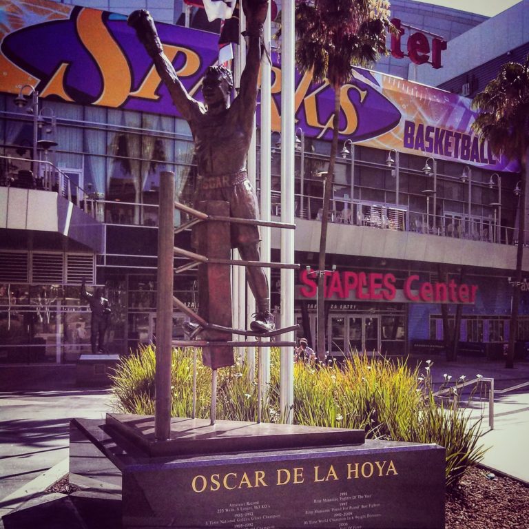 Oscar De La Hoya Statue at Staples Center Photo by Socialbilitty 768x768