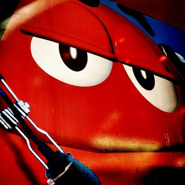 Red MM Mural MMs World– Las Vegas Photo by Socialbilitty 768x768