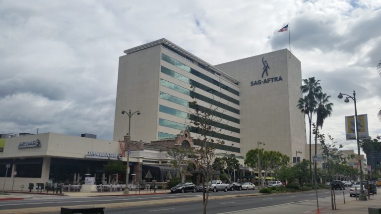 SAG AFTRA Plaza Miracle Mile Los Angeles – Photo by Socialbilitty 1 768x432