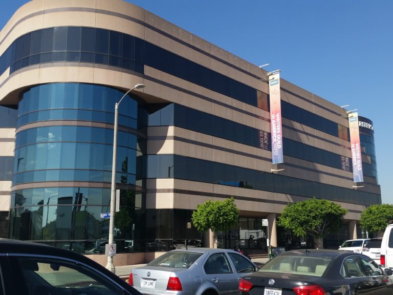 Writers Guild of America West – Fairfax Side Photo by Socialbilitty 768x576