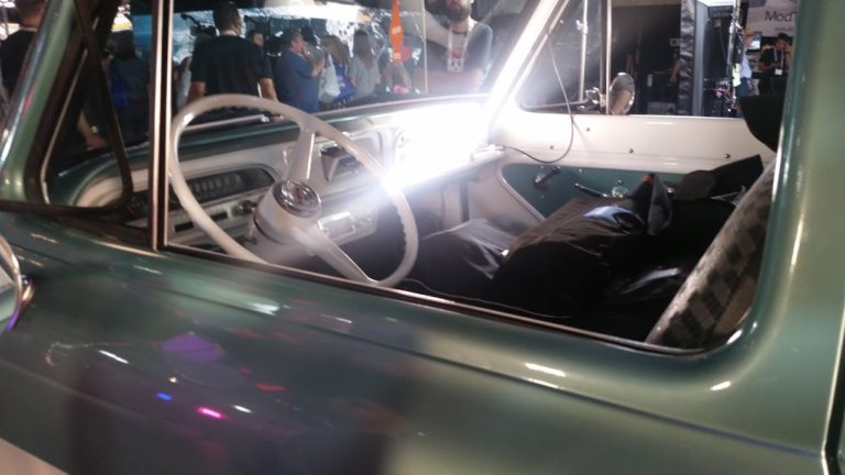 Zylight Old School Production Vehicle at Cine Gear Expo 2016 Photo by Socialbilitty 4 768x432